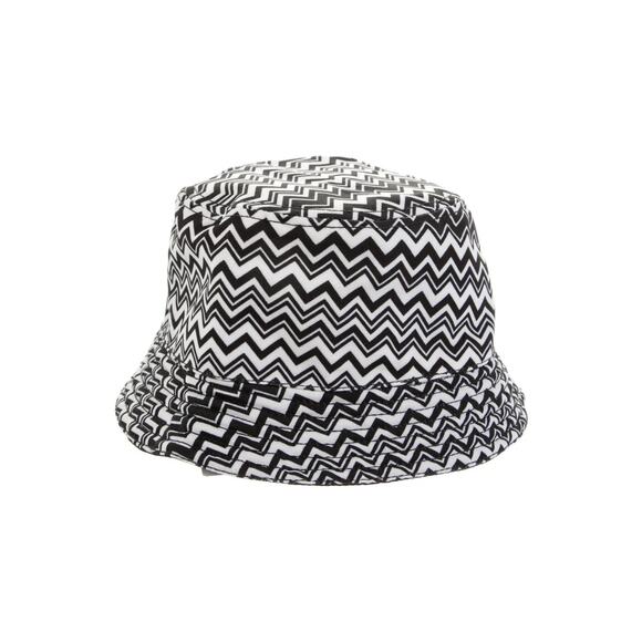 ☃️HP! NWT Classic black and white Missoni hat - Picture 12 of 13